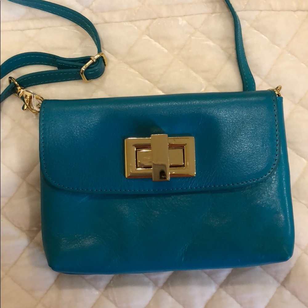 Jaclyn Cross Body